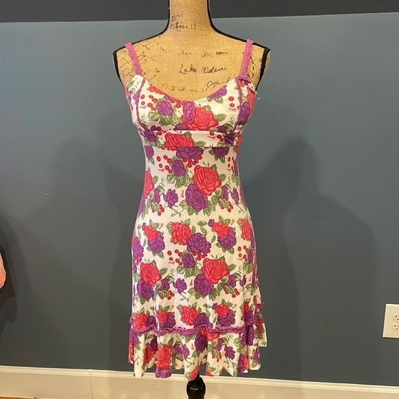 Guess Bodycon Rayon  Dress Medium - Picture 1 of 11